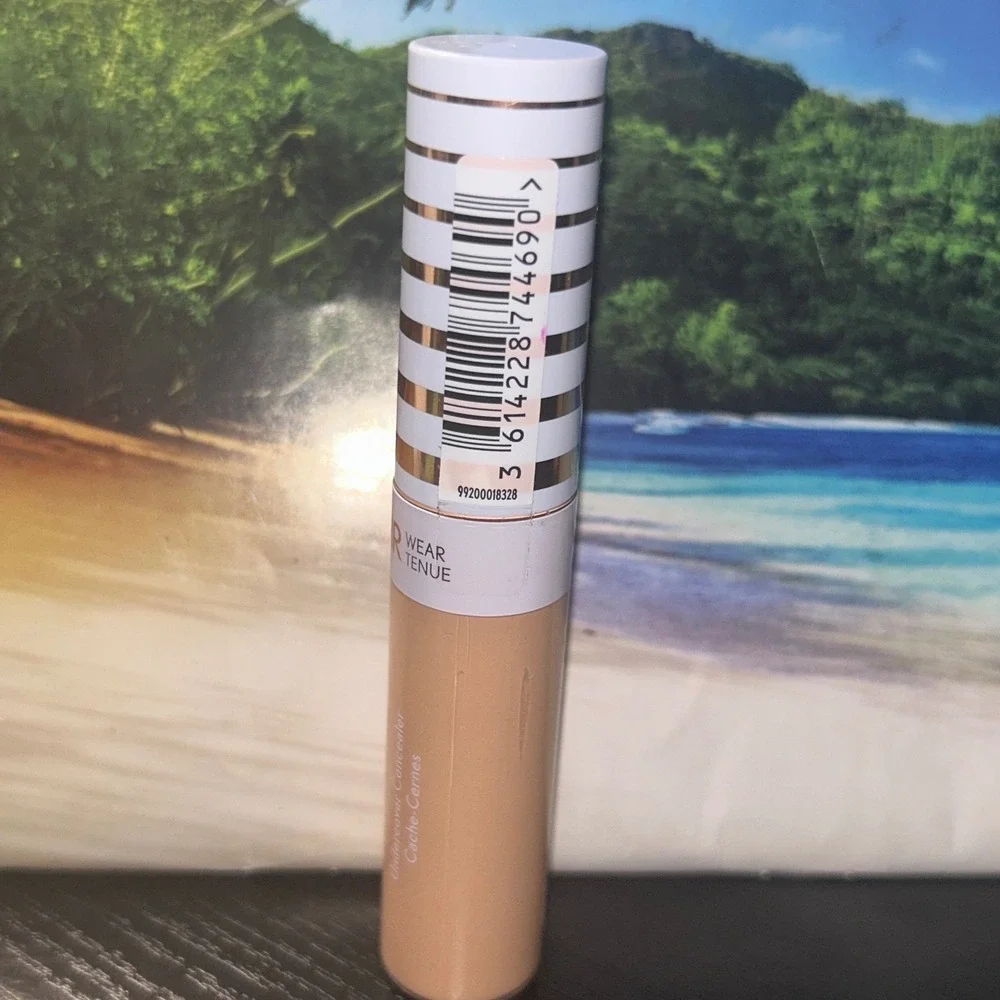 COVERGIRL trublend undercover